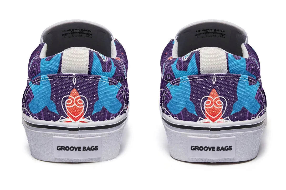 Eyeball Illustration Slip-On Shoes