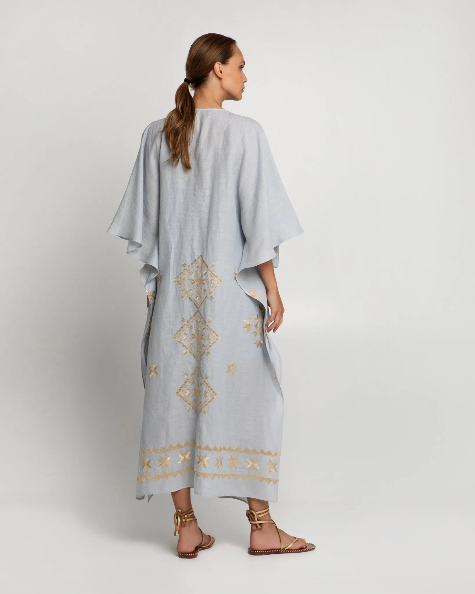 Kori Lefkada Long Kaftan | Light Grey & Gold