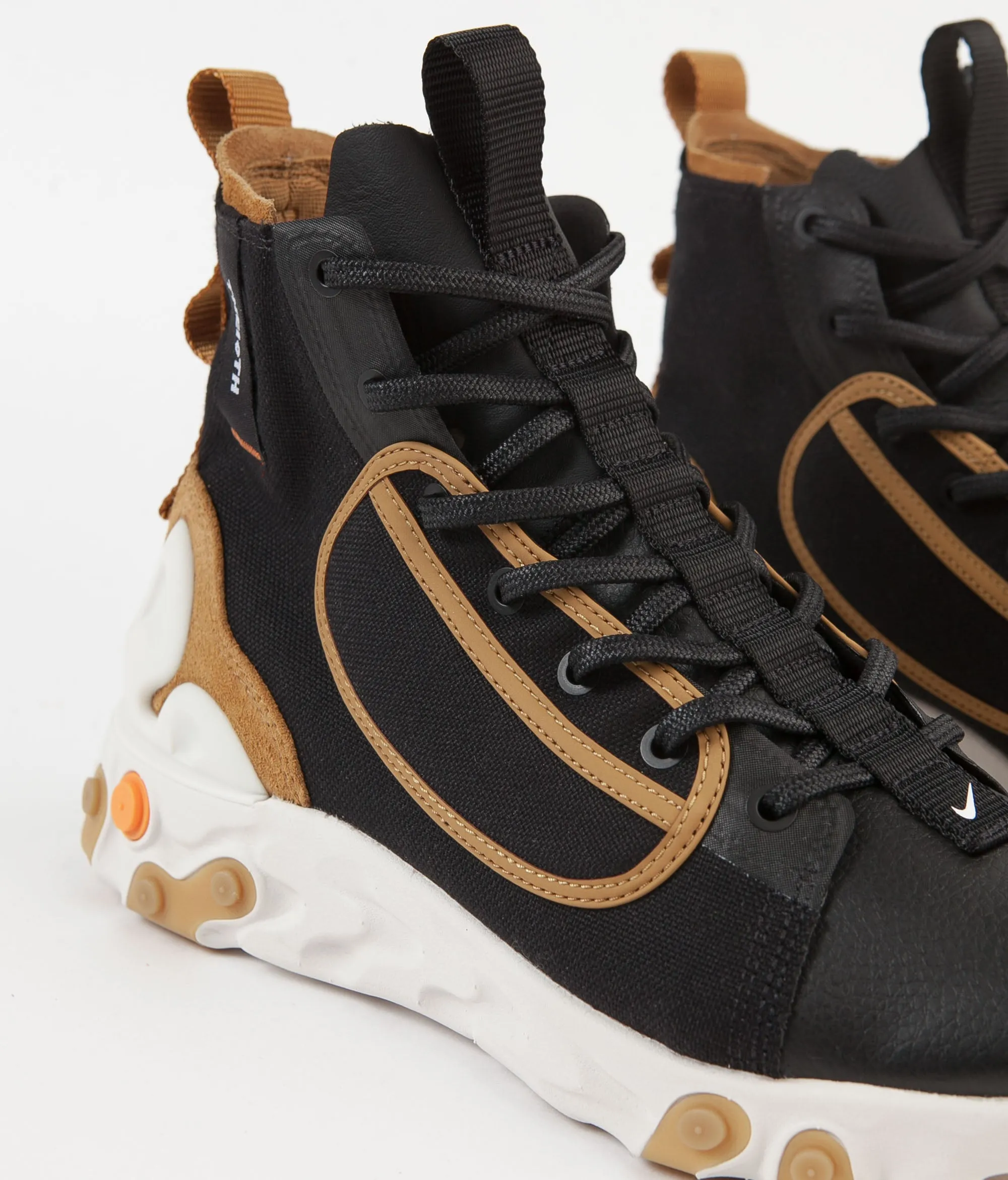 Nike React Ianga Shoes - Black / White - Wheat - Phantom
