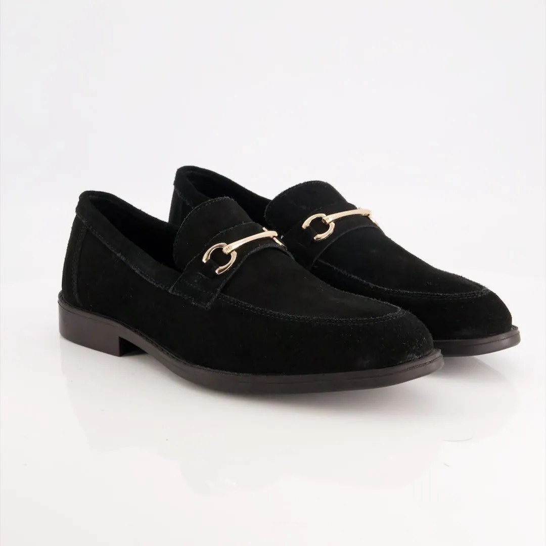 URBN BLACK SLIP-ON